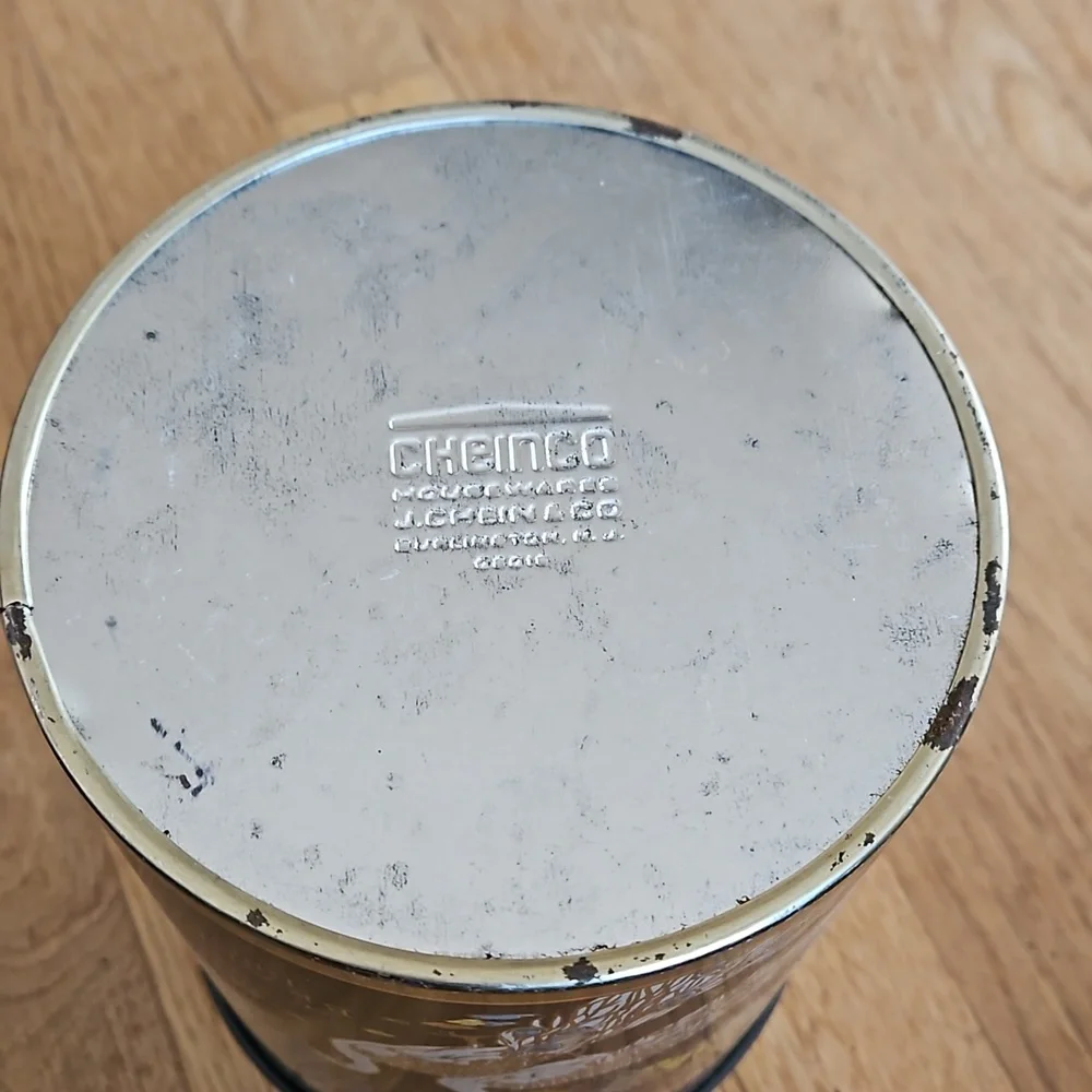 Vintage Advertising Sunkist California Dream tin